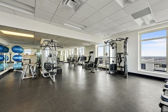 10 E Delaware Street 27E, Chicago, IL 60611