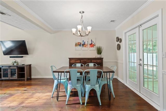 710 Crab Orchard Court, Roswell, GA 30076