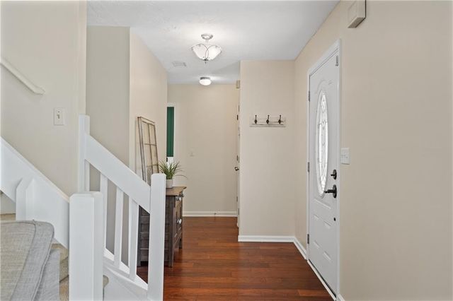 710 Crab Orchard Court, Roswell, GA 30076