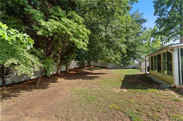 710 Crab Orchard Court, Roswell, GA 30076