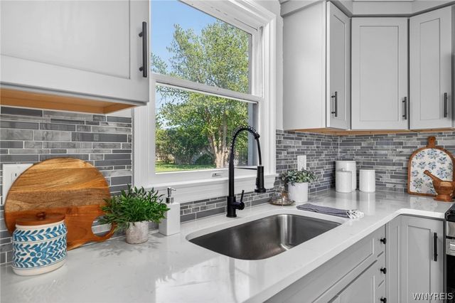 90 Irving, Cheektowaga, NY 14043
