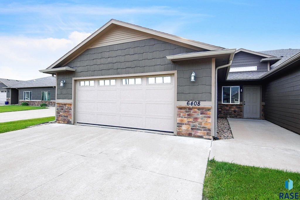 6408 S Keller Cir Circle, Sioux Falls, SD 57108