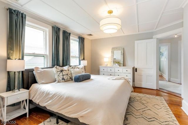 422 Kimball Ave, Westfield Town, NJ 07090