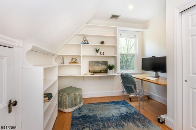 422 Kimball Ave, Westfield Town, NJ 07090