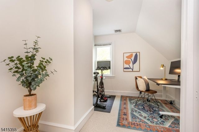 422 Kimball Ave, Westfield Town, NJ 07090