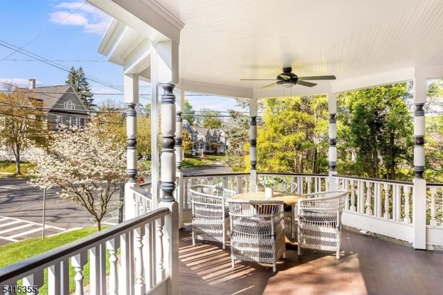 422 Kimball Ave, Westfield Town, NJ 07090