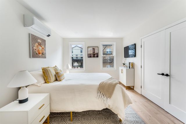 171 SUMMIT AVE, Jc, Journal Square, NJ 07304