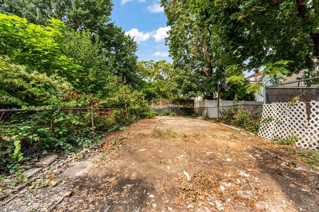 171 SUMMIT AVE, Jc, Journal Square, NJ 07304