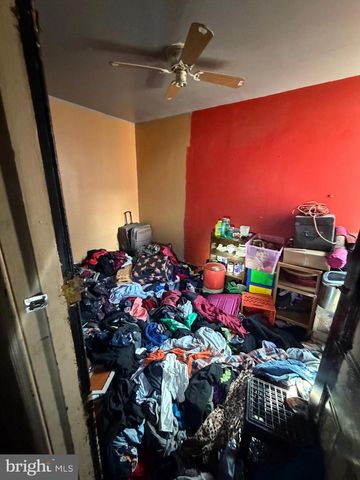 2516 N SARTAIN ST, Philadelphia, PA 19133