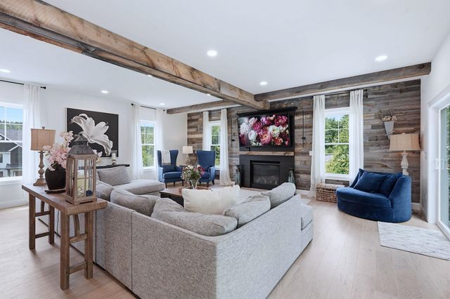 47 Indian Rock Road, Bedford, NH 03110