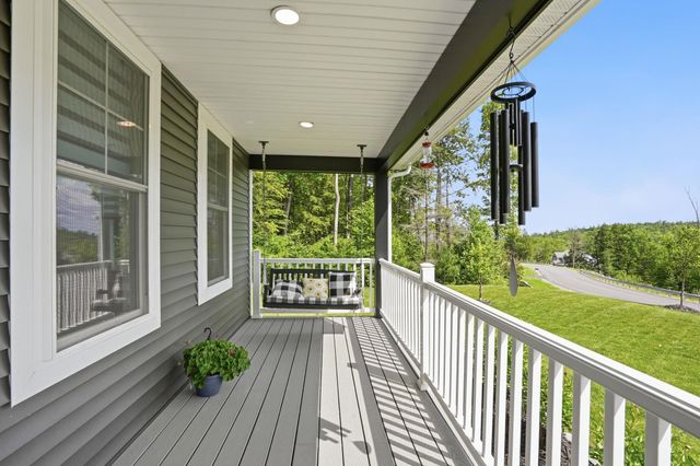 47 Indian Rock Road, Bedford, NH 03110
