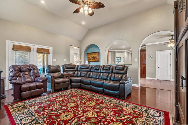 301 Trabecca Circle, Hot Springs, AR 71913