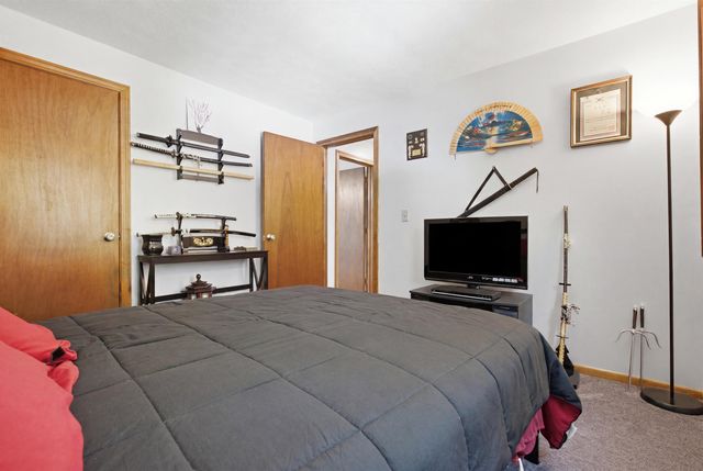 29 Chase Brook Circle, Litchfield, NH 03052