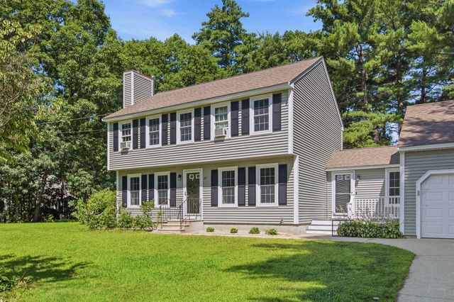 29 Chase Brook Circle, Litchfield, NH 03052