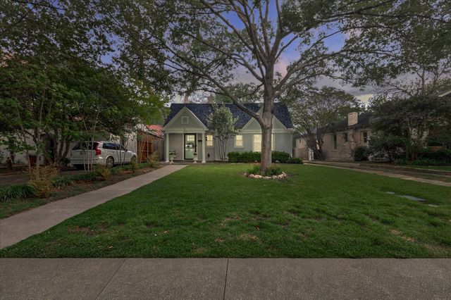 1809 Thomas Place, Fort Worth, TX 76107