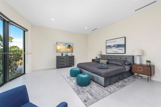 6529 SW 30th Street, Miami, FL 33155