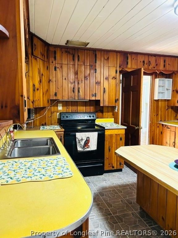 504 W 30th Street, Lumberton, NC 28358 — photo 13