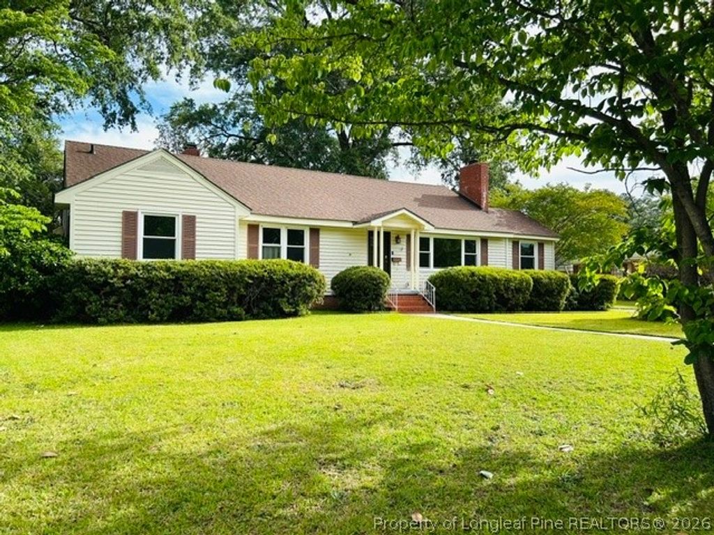 504 W 30th Street, Lumberton, NC 28358 — photo 2