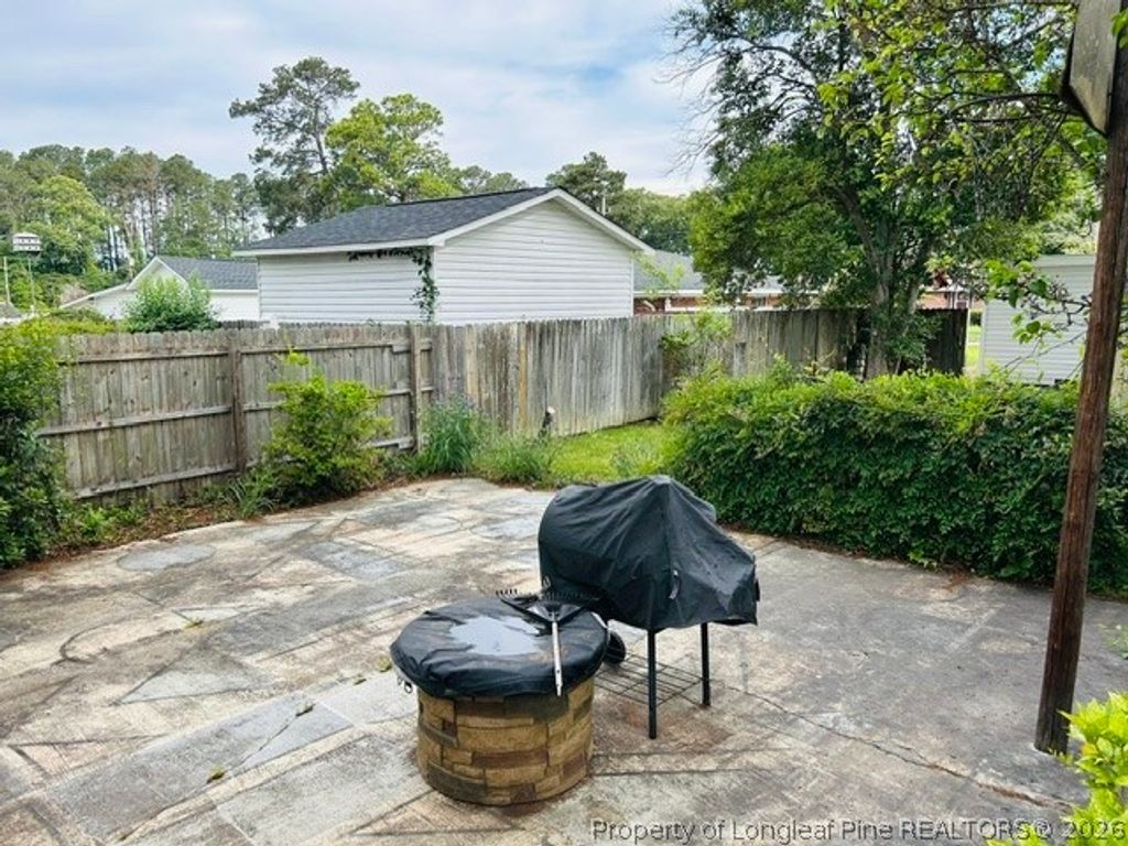 504 W 30th Street, Lumberton, NC 28358 — photo 9