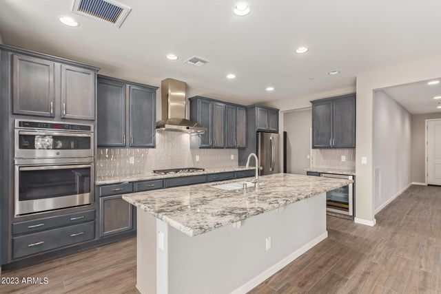 29098 N SORRENTO Drive, Peoria, AZ 85383