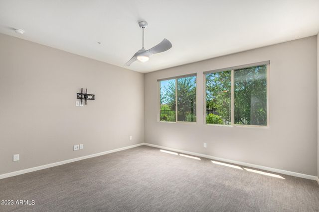 29098 N SORRENTO Drive, Peoria, AZ 85383