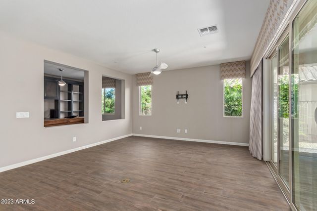 29098 N SORRENTO Drive, Peoria, AZ 85383