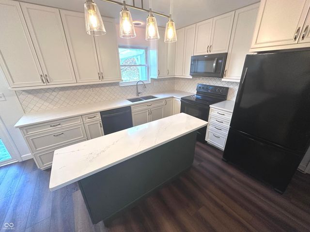 7328 Dublin Lane, Indianapolis, IN 46239