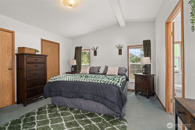 323 Twin Oaks Road, Chehalis, WA 98532