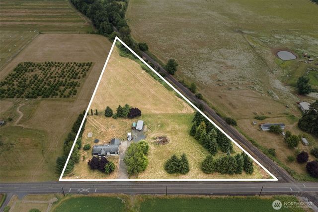 323 Twin Oaks Road, Chehalis, WA 98532