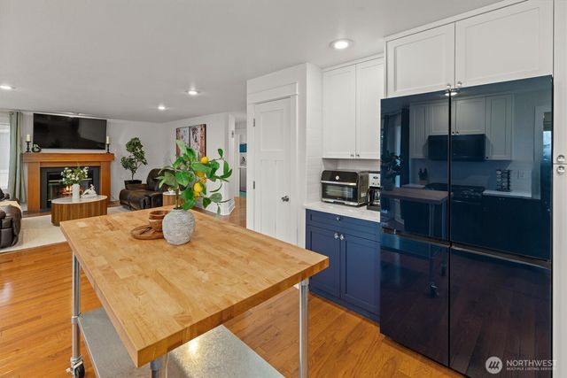 15535 156th Court SE, Renton, WA 98058