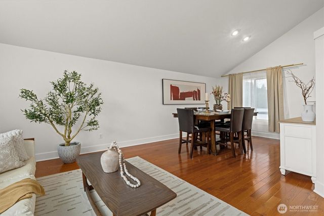 15535 156th Court SE, Renton, WA 98058