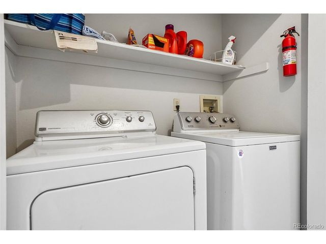 6585 S Wright St, Littleton, CO 80127