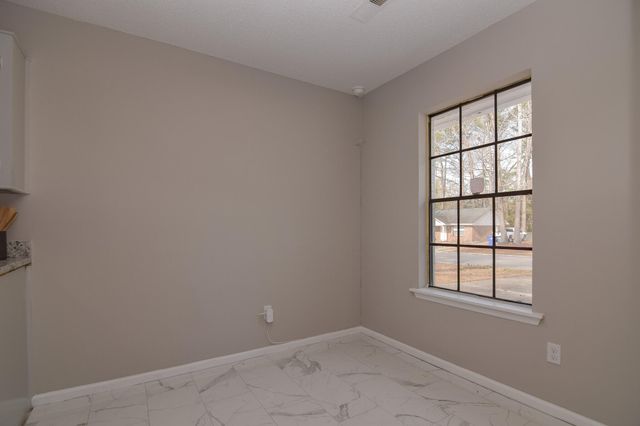 7774 Ginger Lane, North Charleston, SC 29420