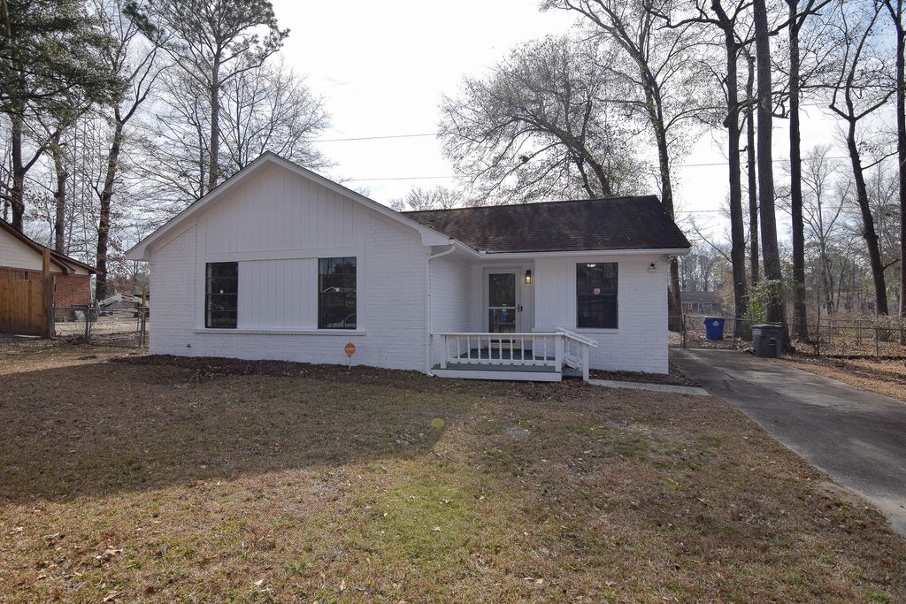 7774 Ginger Lane, North Charleston, SC 29420