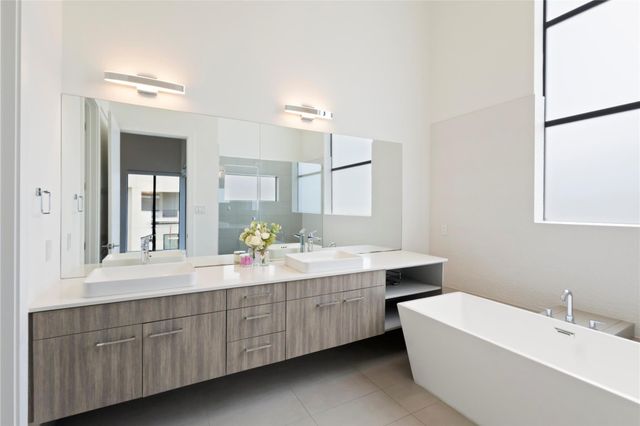 1302 Crocker Street, Houston, TX 77019