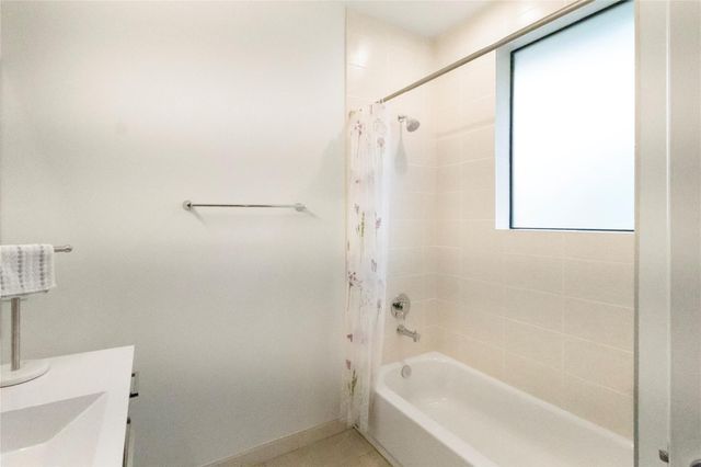 1302 Crocker Street, Houston, TX 77019