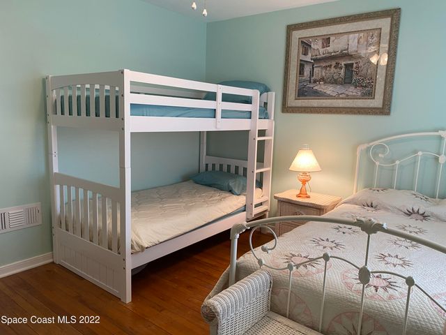 917 Jamestown Avenue 100, Indian Harbour Beach, FL 32937