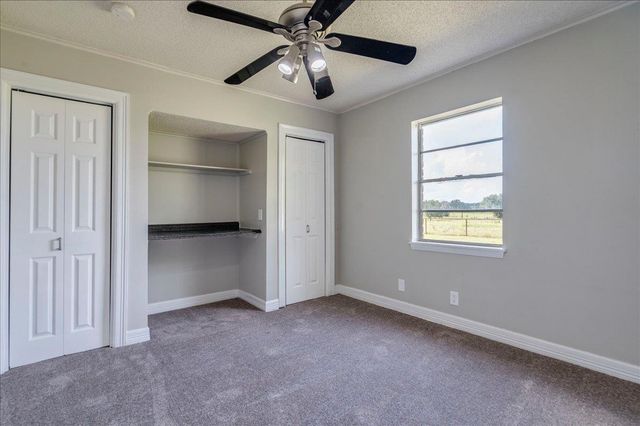 595 Cardinal RD, Rosanky, TX 78953
