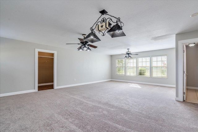 595 Cardinal RD, Rosanky, TX 78953