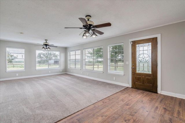 595 Cardinal RD, Rosanky, TX 78953