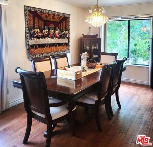 1781 N Benton Way, Los Angeles, CA 90026