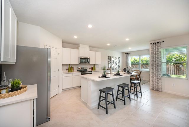 2573 SE Lakewood Street, Port St Lucie, FL 34952