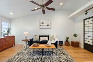 1812 Makuakane Street, Honolulu, HI 96817