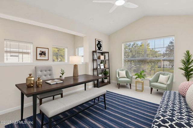 8585 LITTLE SWIFT Circle, Jacksonville, FL 32256