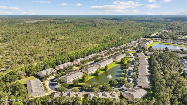 8585 LITTLE SWIFT Circle, Jacksonville, FL 32256