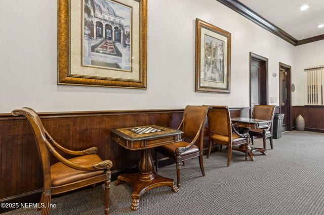 8585 LITTLE SWIFT Circle, Jacksonville, FL 32256