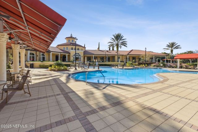 8585 LITTLE SWIFT Circle, Jacksonville, FL 32256