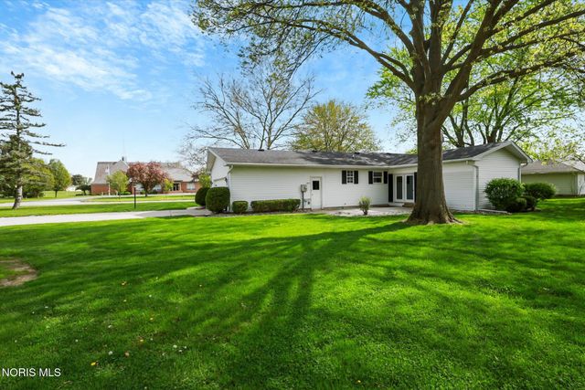 500 Northwood Drive, Delta, OH 43515
