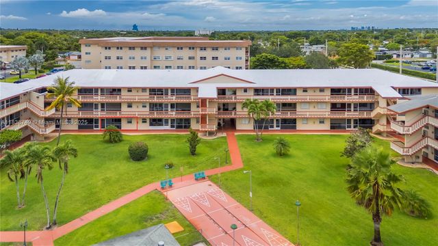 5300 Washington St C113, Hollywood, FL 33021