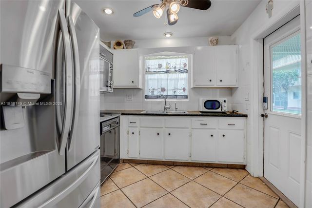5300 Washington St C113, Hollywood, FL 33021